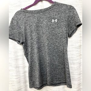 Under Armour sports top size small